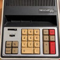 Calcolatore Sperry Remington modello 1213
