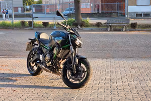 Kawasaki Z650 - 2023