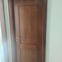 1 portone ingresso e 3 porte interne 