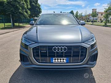 Audi Q8 50 TDI 286 CV quattro tiptronic Sport
