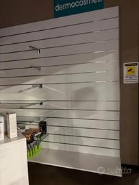 arredamento negozi