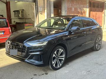 Audi Q8 50TDI Tetto|S|asse sterzante|softclose|Ful