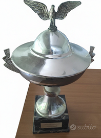 coppa sportiva con aquila h53 cm