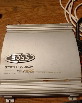 amplificatore per radio auto