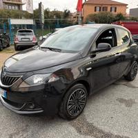 Lancia Ypsilon Hybrid 1.0 **SENSORI POSTERIORI**