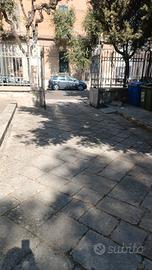 POSTO AUTO UN MINUTO DALLA STAZIONE 