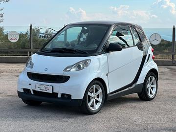 Smart ForTwo 1000 52 kW MHD coupé passion