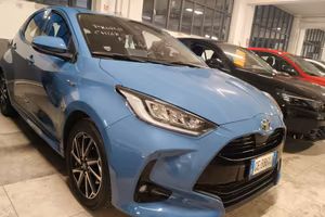 Toyota Yaris usato ben tenuta