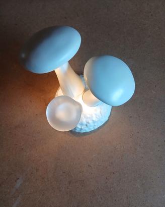 Soprammobile a forma di fungo Ikea