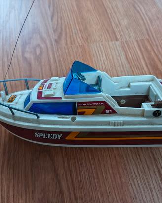 Barca Radiocomandata Nikko Speedy Cruiser.
