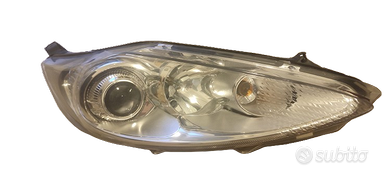 faro destro ford fiesta 2009