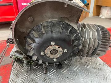 Vespa Motore T5 con marmitta