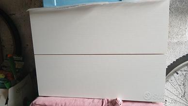 2 comodini bianchi 20euro