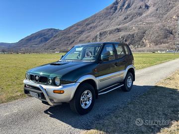 Nissan Terrano II 2.7 Tdi 3 porte SE PARI AL NUOVO