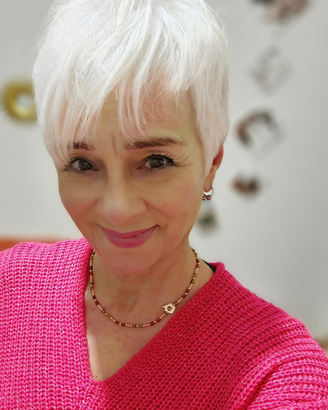 Dama di compagnia , badante