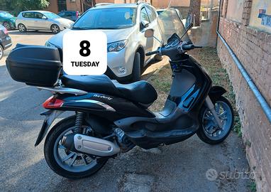 Piaggio beverly 250