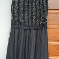 Vestito nero con pailettes