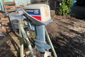 Motore Evinrude 15 cv  e Motore Honda 6cv