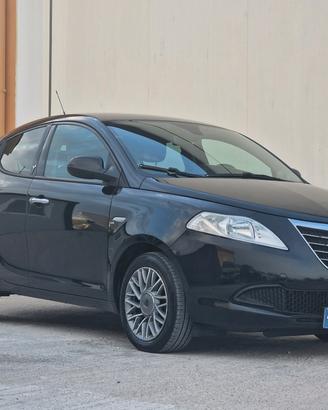 Lancia Ypsilon 1.3 MJT 95CV
