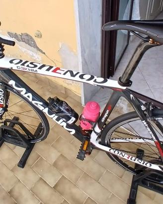 Bici da corsa magnum