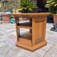 Mobile esagonale basso in rovere