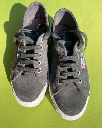 Superga nabuk grigio