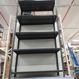 scaffalature a bullone  e incastro  usate 