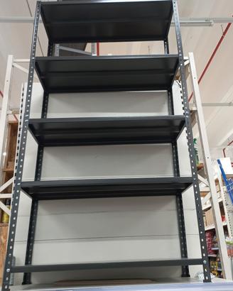 scaffalature a bullone  e incastro  usate 