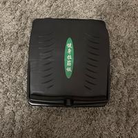 Pedana regolabile per allenamento alle gambe.