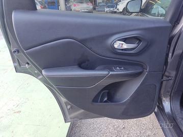 Pannello porta post sx JEEP CHEROKEE del 2015