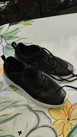 Scarpe per ragazzi n 37 mai calzate.