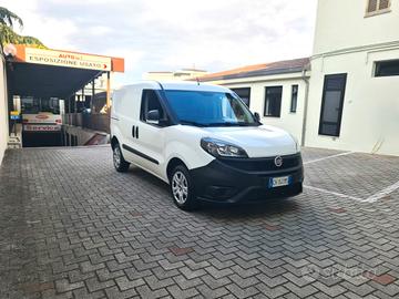 Fiat Doblo Doblò 1.6 MJT 105CV S&S PC-TN Cargo Bus