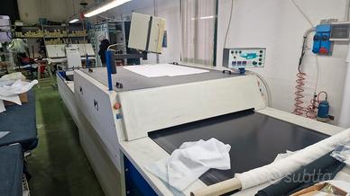 pressa adesivatrice completa di scaricatore