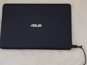 AsusE200-HA PC portatile 