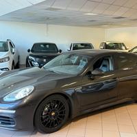 Porsche Panamera Gomme nuove 3.0D cv300