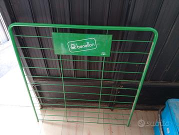 Insegna arredamento