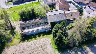 RUSTICO A PALAZZOLO DELLO STELLA