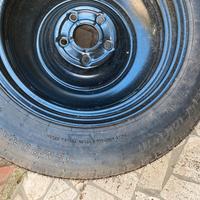 ruotino di scorta Toyota Yaris Ibrida 