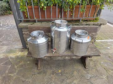 Contenitori per olio