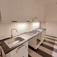 Cucina Ikea bianca e nera