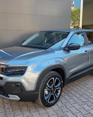 Jeep Avenger E-Hybrid 1.2 110 cv Dct Summit KM0