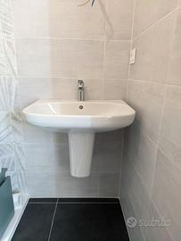 Lavabo Ideal Standard + Miscelatore Nobili