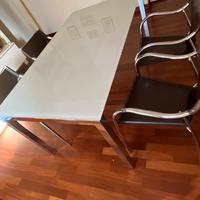 Tavolo sala e  4 Sedie acciaio lucido  ed ecopelle