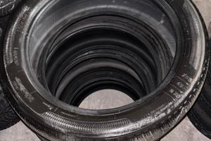 SET 4 GOMME 255/45 R20 COME NUOVE