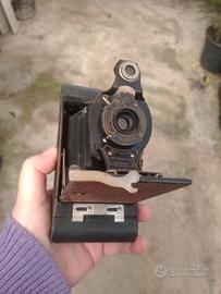 Macchine fotografiche antiche 