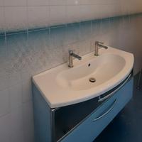 lavabo a doppio miscelatore 