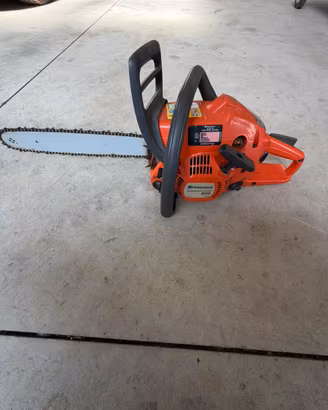 Husqvarna 235