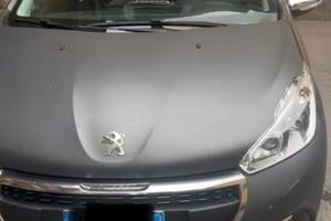 Peugeot 208 allure