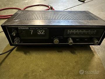 Radio sveglia strauss