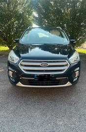 Ford kuga 2017